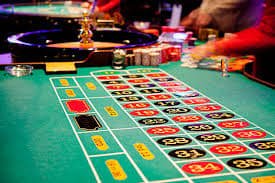Platform toto855 menampilkan antarmuka permainan slot dan live casino dengan tema desain modern